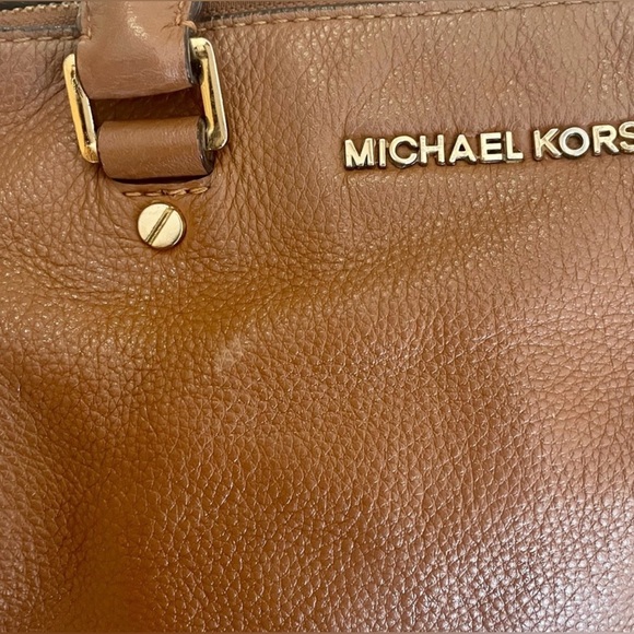 Michael Kors Brown Leather Shoulder Bag - Picture 3 of 10
